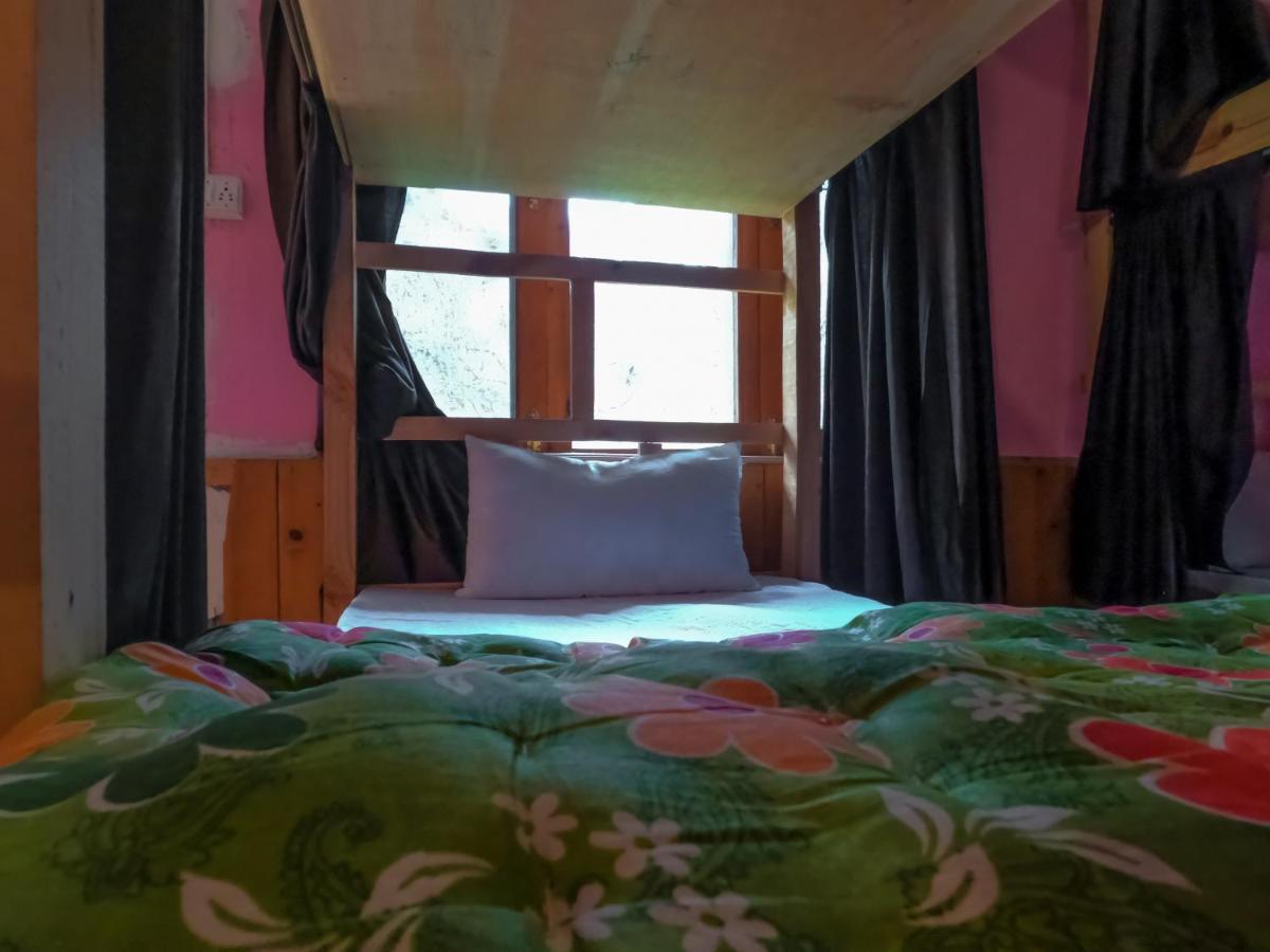 Indian Backpackers Hostel Manali  Ngoại thất bức ảnh