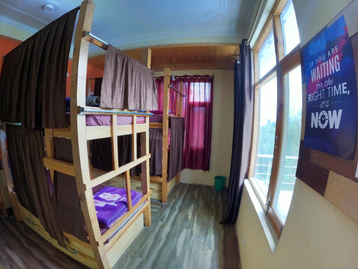 Indian Backpackers Hostel Manali  Ngoại thất bức ảnh